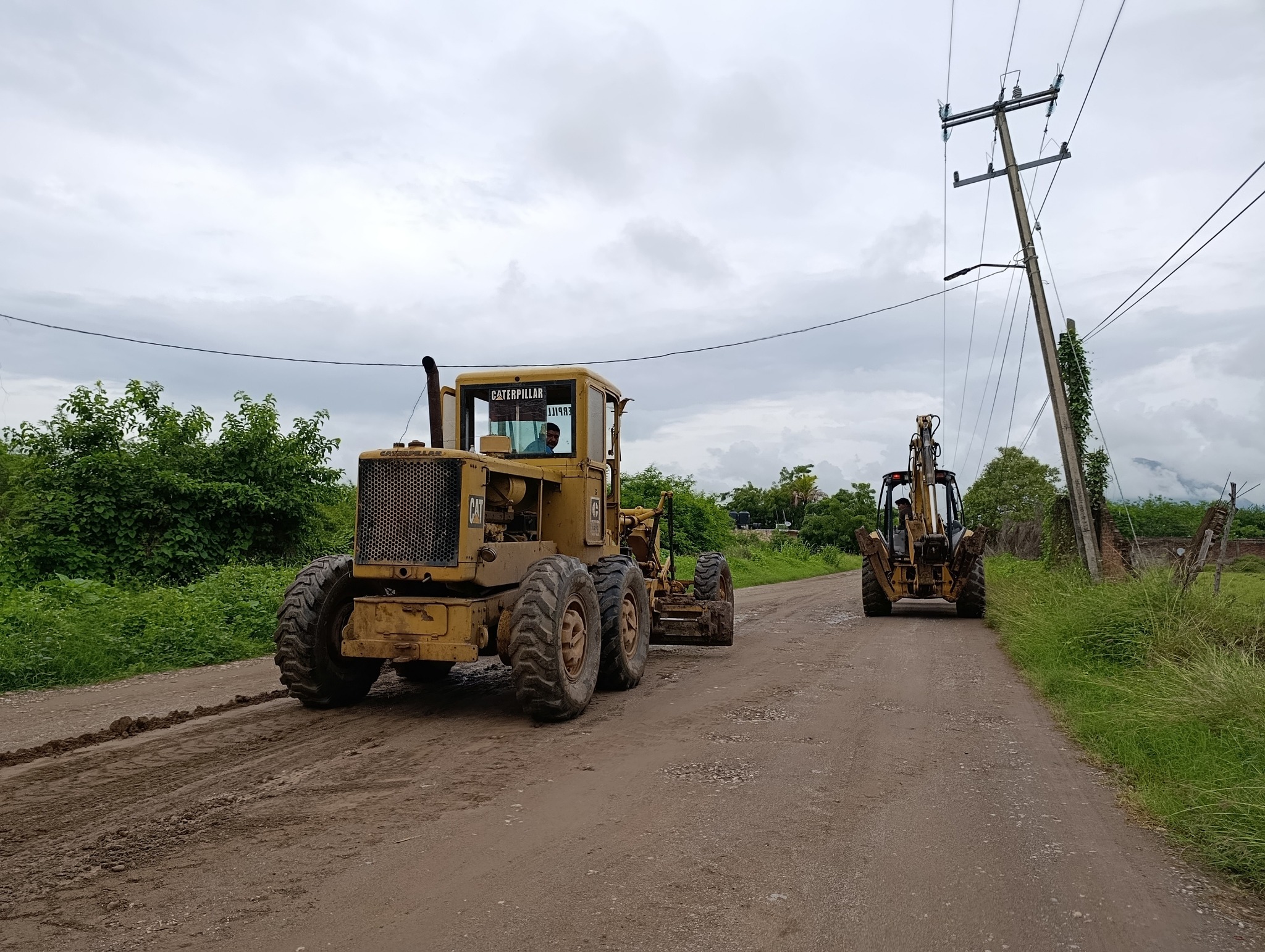 Banderazo rehabilitación del camino tramo carretera (Altamirano–Coyuca) de la Conchita