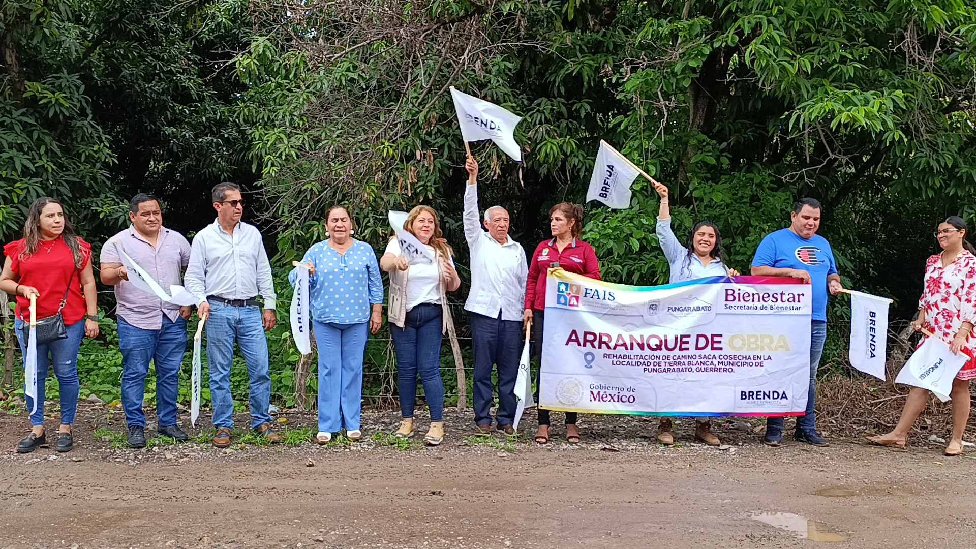 ¡Más caminos para el desarrollo rural!