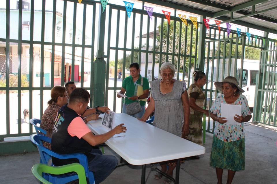 Se continúa el censo del programa de apoyo alimentario