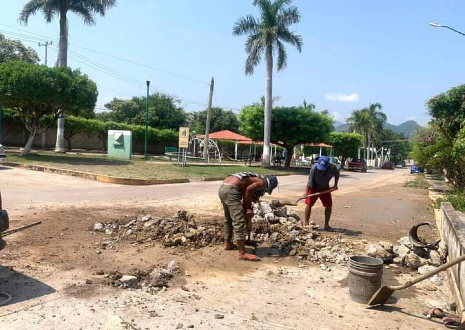 La Dirección de Agua Potable Operativo concluye la Restauración de la tubería de 10