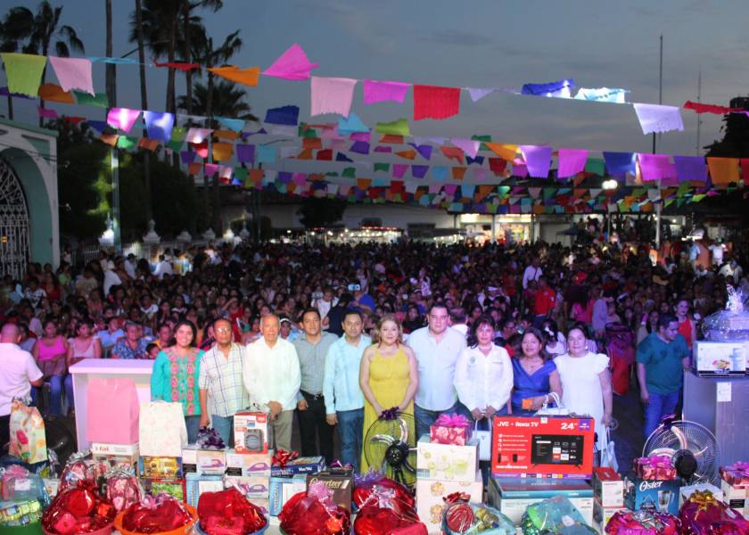 ¡Festejamos a las reinas del hogar!