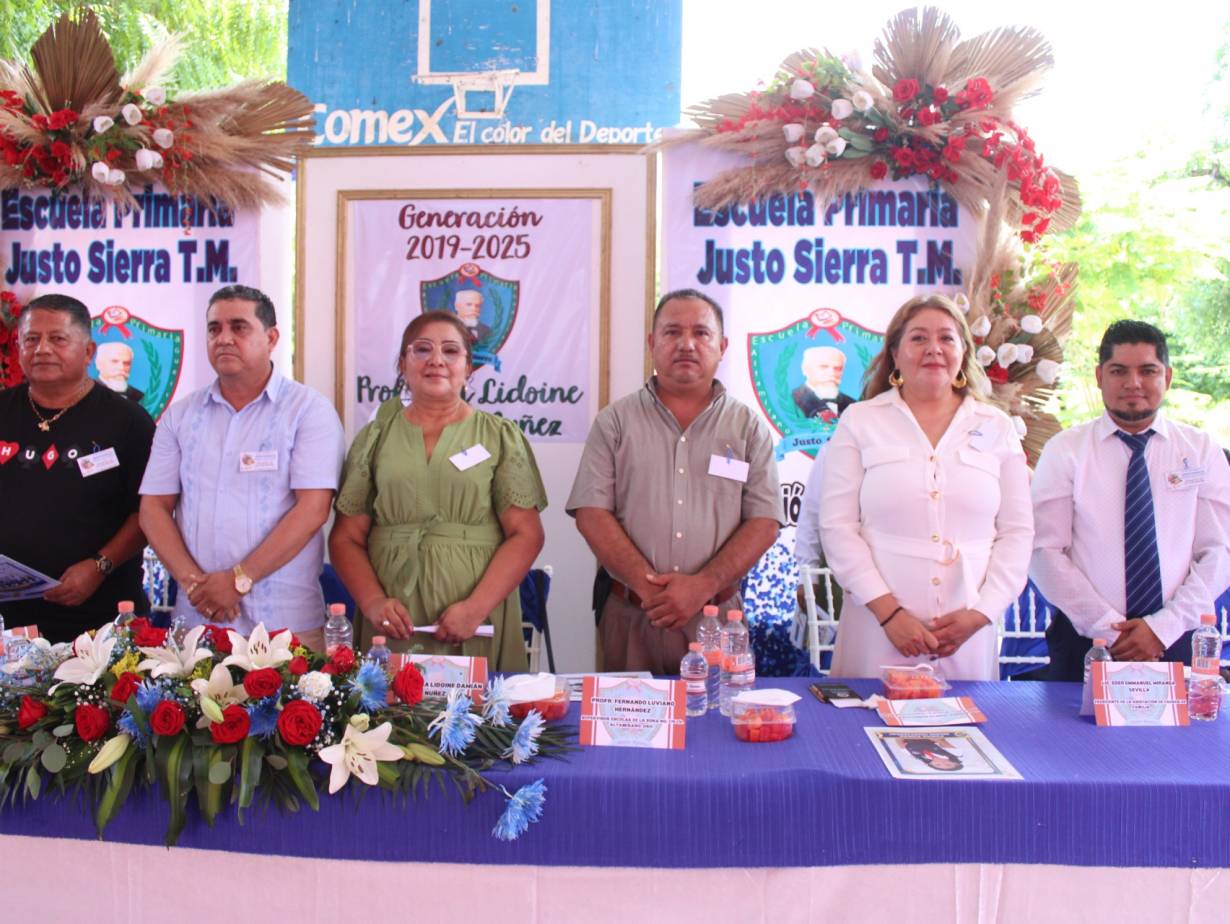 Clausura del ciclo escolar en la Justo Sierra T.M.
